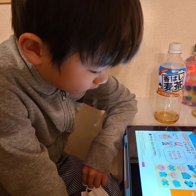 男の子